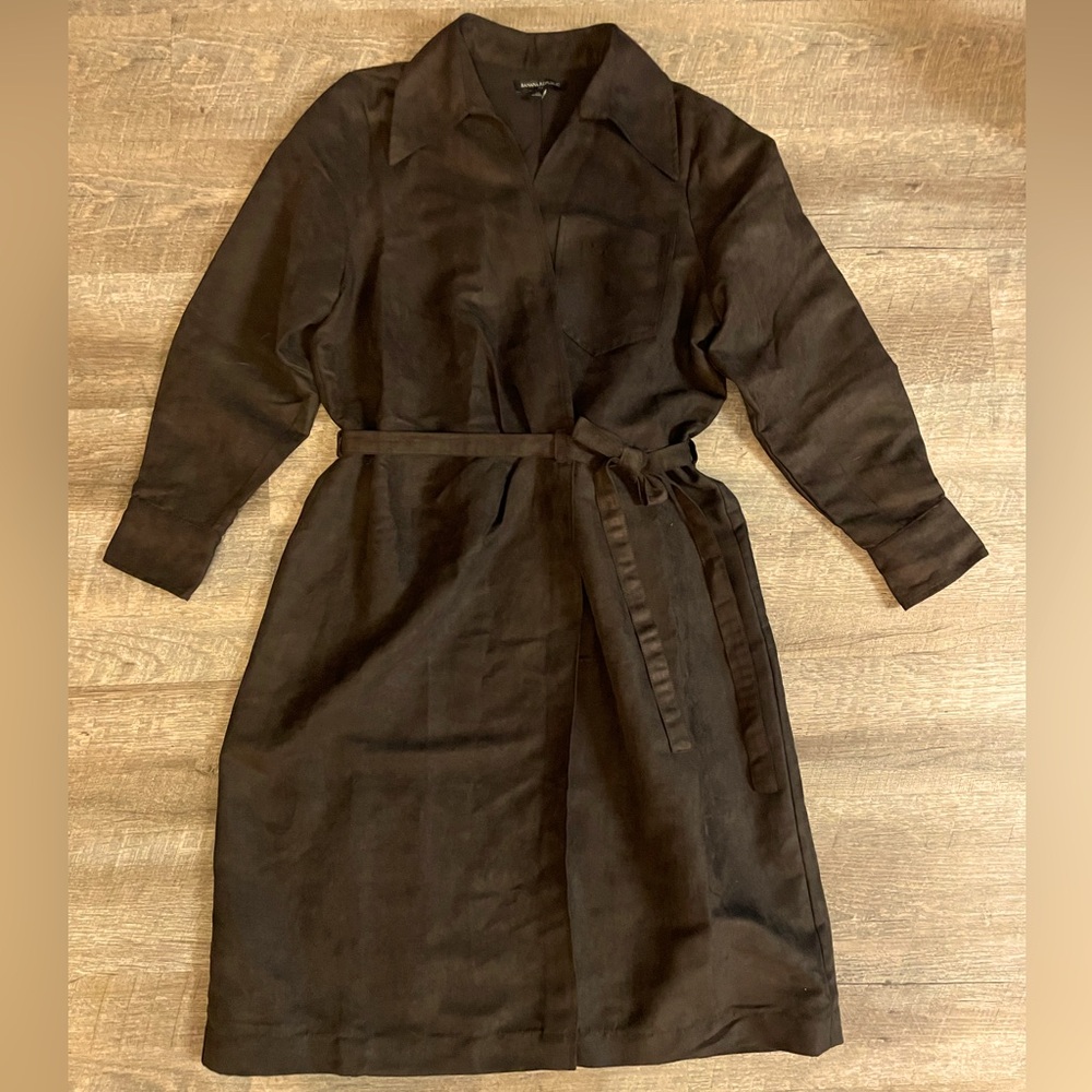 Banana Republic Brown Long Sleeve Belted Midi Dress